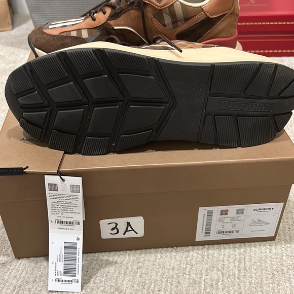 Burberry Sneakers. Brand new. Wore them only one time! - Picture 2 of 2